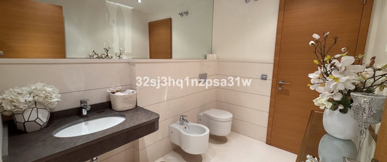 Resale - Villa - Marbella - Guadalmina Alta