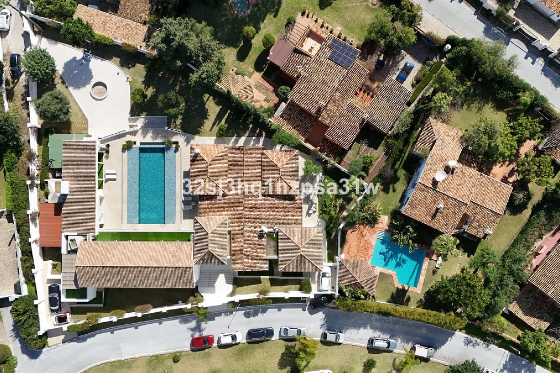 Resale - Villa - Marbella - Guadalmina Alta