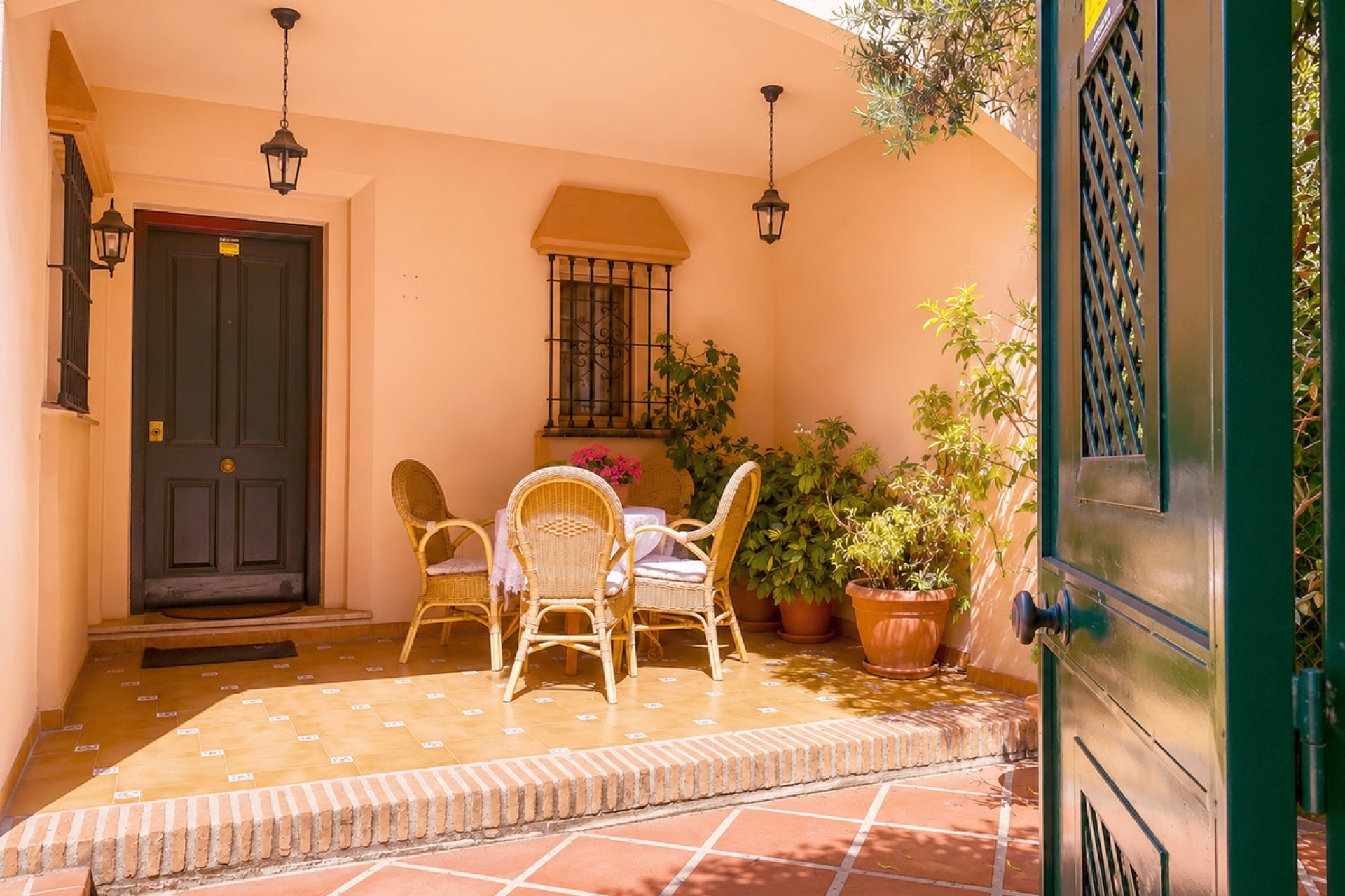 Resale - Villa - Marbella - Guadalmina Alta