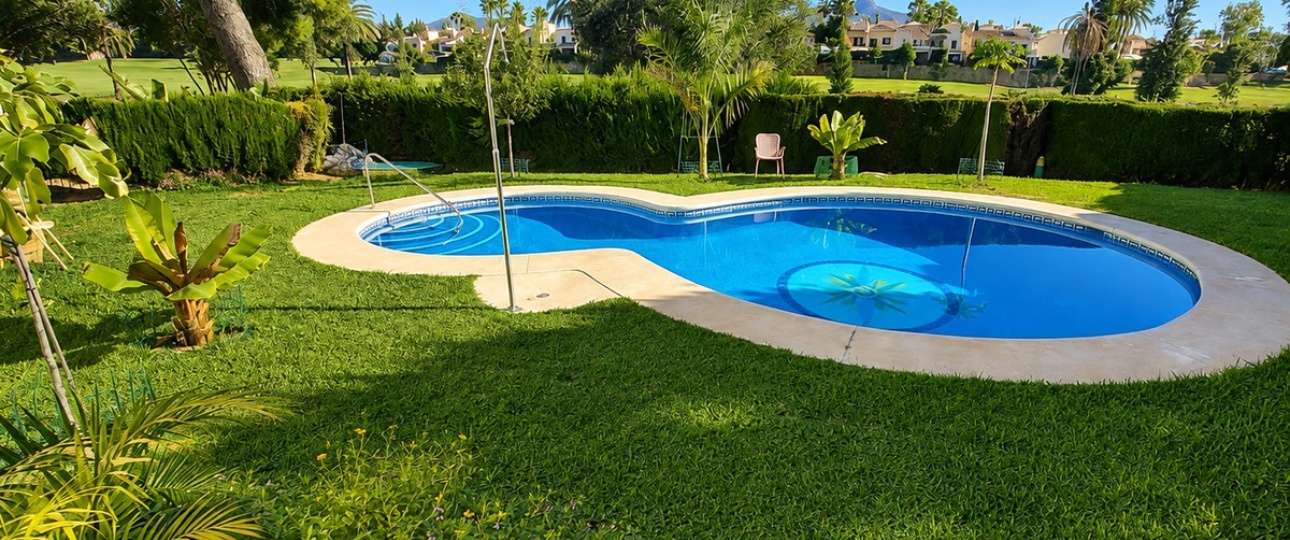 Resale - Villa - Marbella - Guadalmina Alta