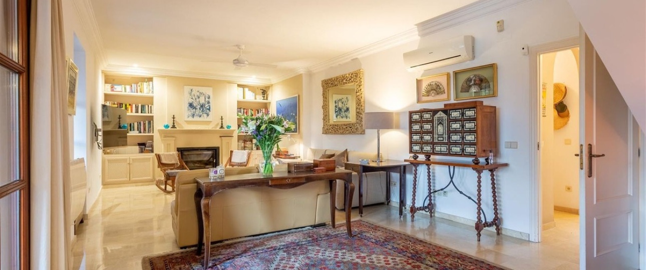Resale - Villa - Marbella - Guadalmina Alta