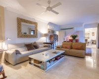Resale - Villa - Marbella - Guadalmina Alta