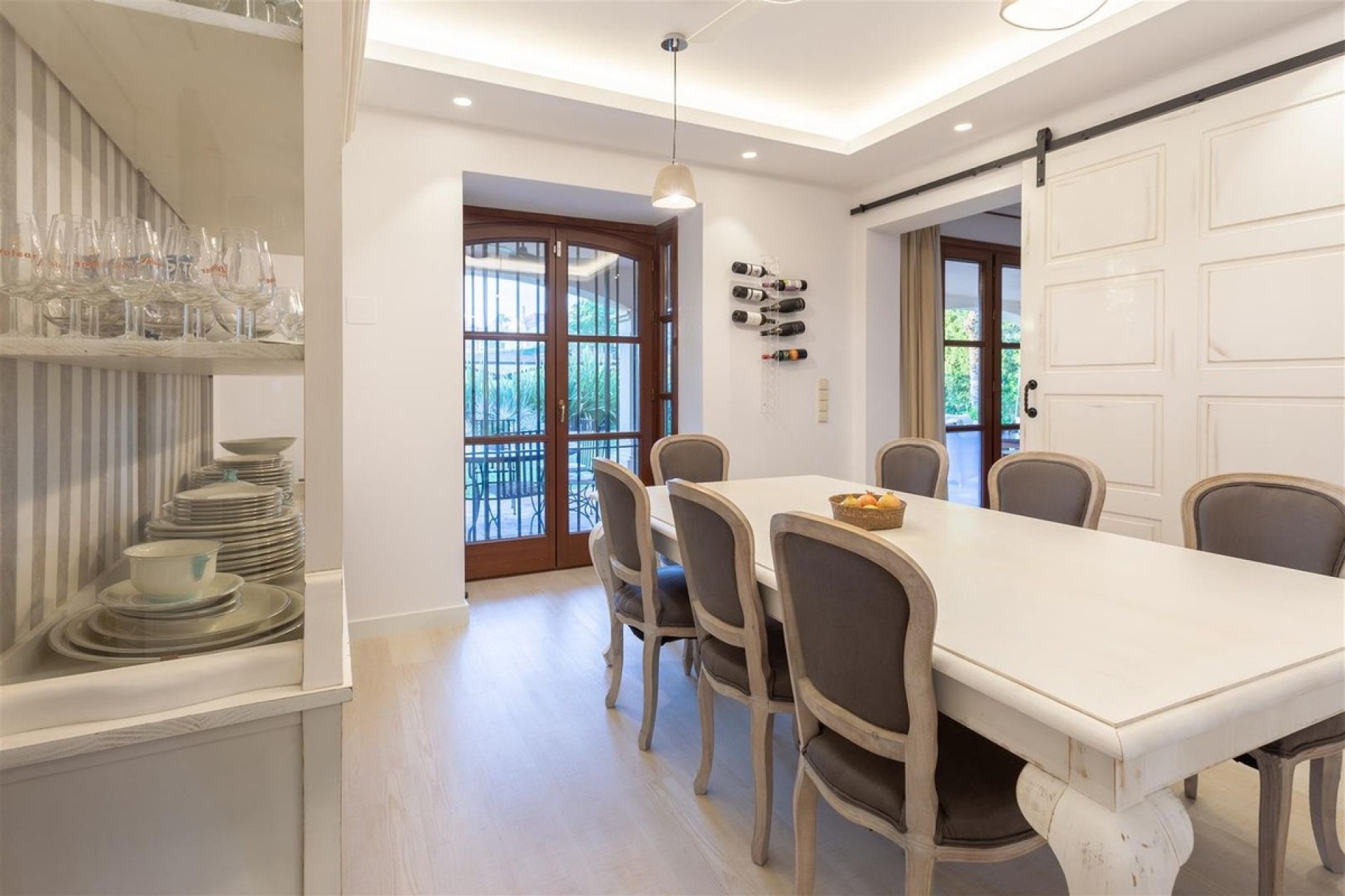 Resale - Villa - Marbella - Guadalmina Alta
