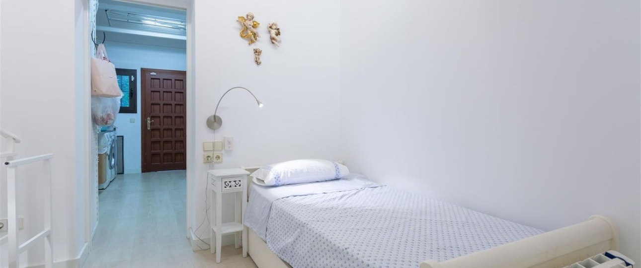 Resale - Villa - Marbella - Guadalmina Alta