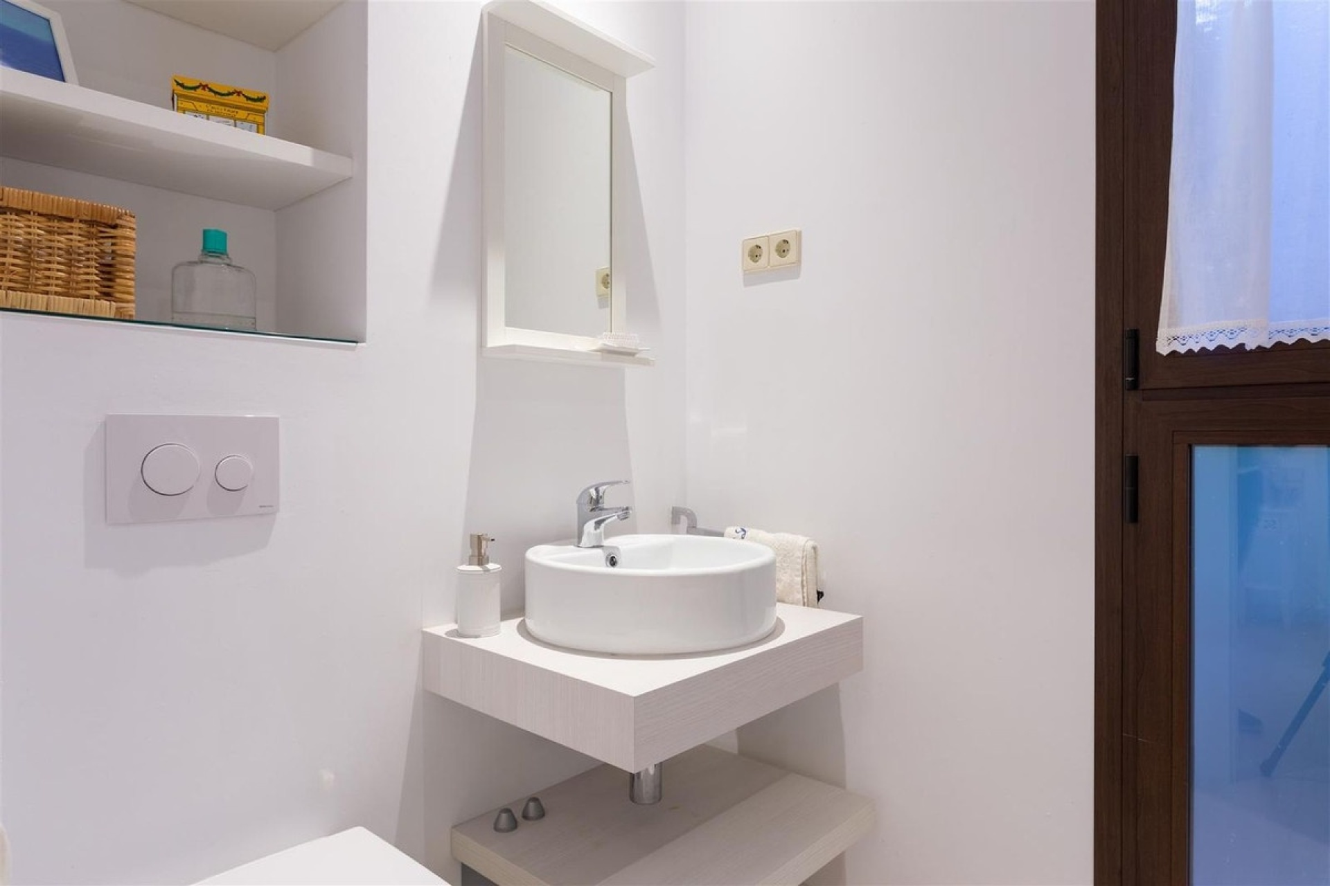 Resale - Villa - Marbella - Guadalmina Alta