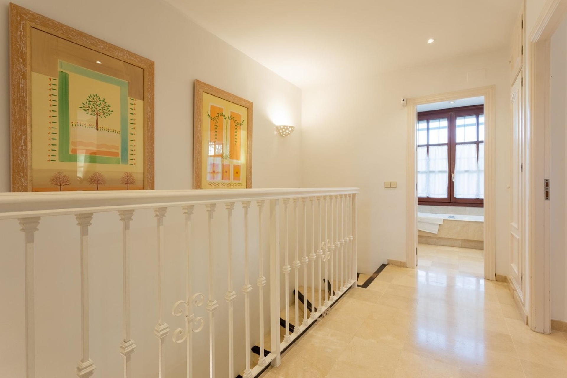 Resale - Villa - Marbella - Guadalmina Alta