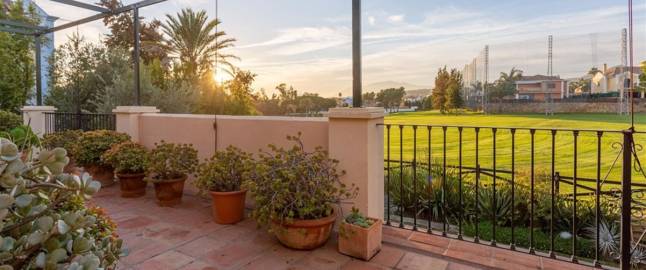 Resale - Villa - Marbella - Guadalmina Alta