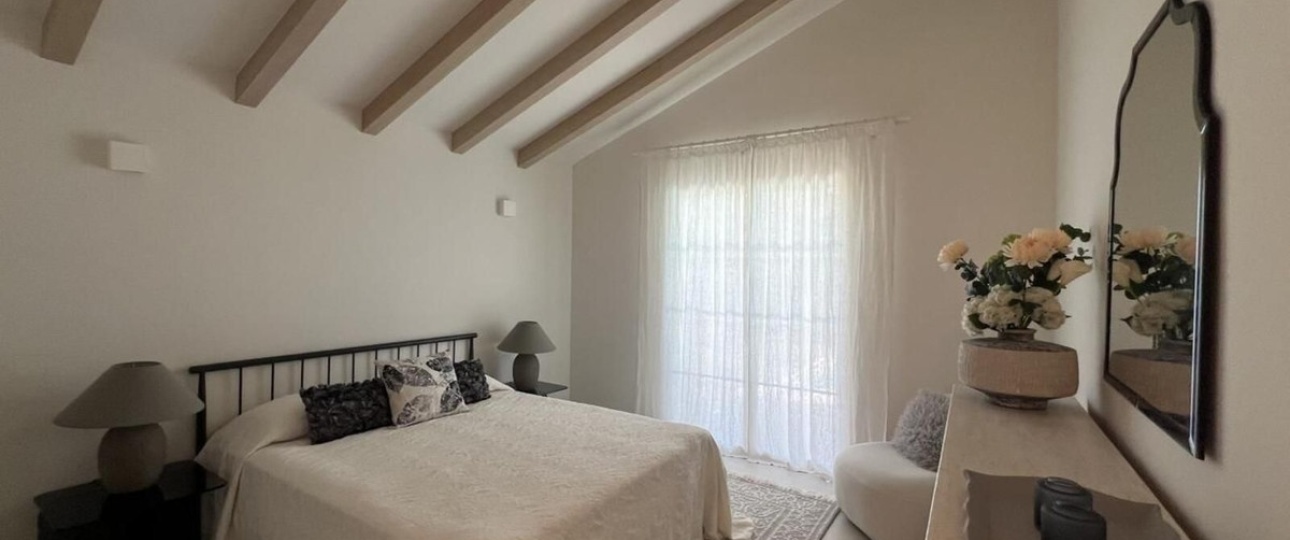 Resale - Villa - Marbella - Guadalmina Alta