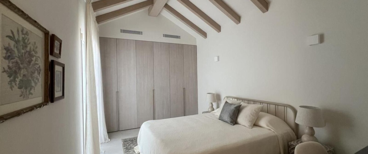 Resale - Villa - Marbella - Guadalmina Alta
