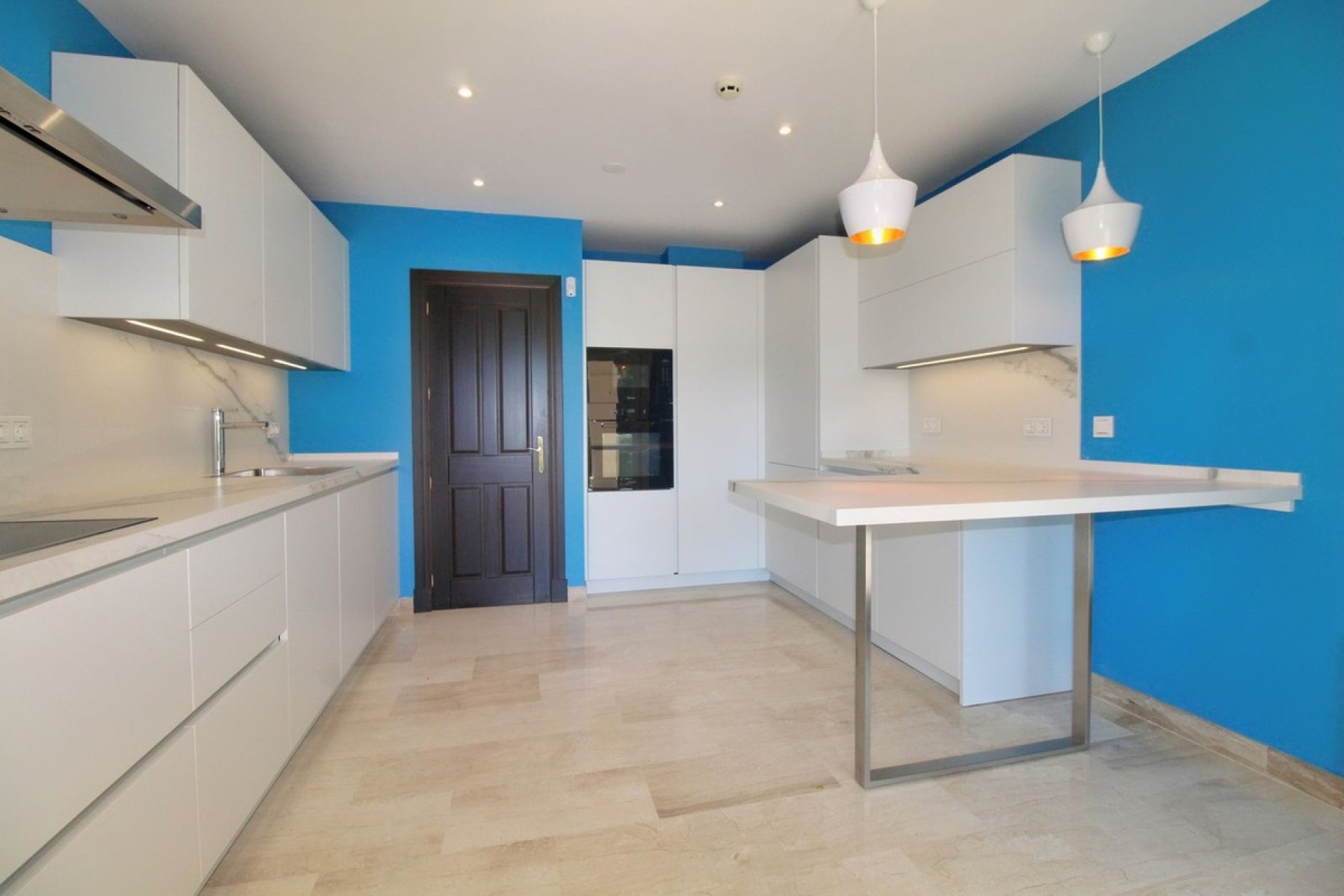 Resale - Villa - Marbella - Guadalmina Alta