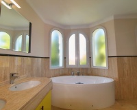 Resale - Villa - Marbella - Guadalmina Alta