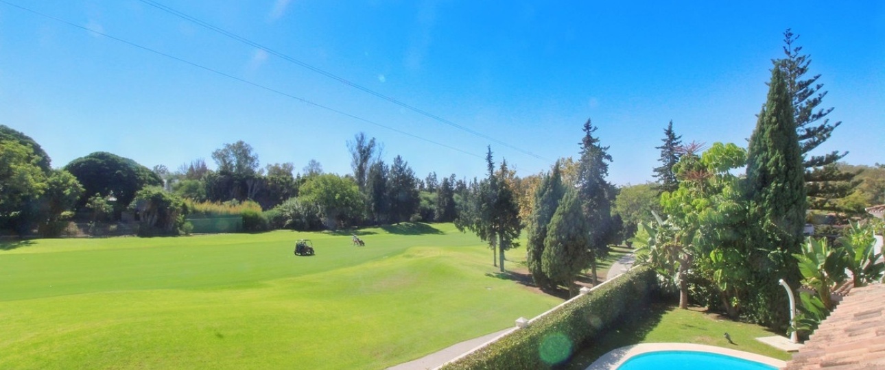 Resale - Villa - Marbella - Guadalmina Alta