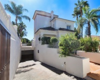 Resale - Villa - Marbella - Guadalmina Alta