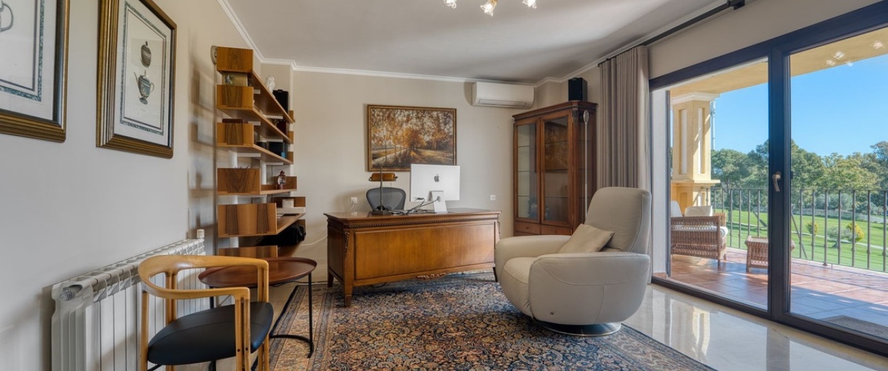 Resale - Villa - Marbella - Guadalmina Alta