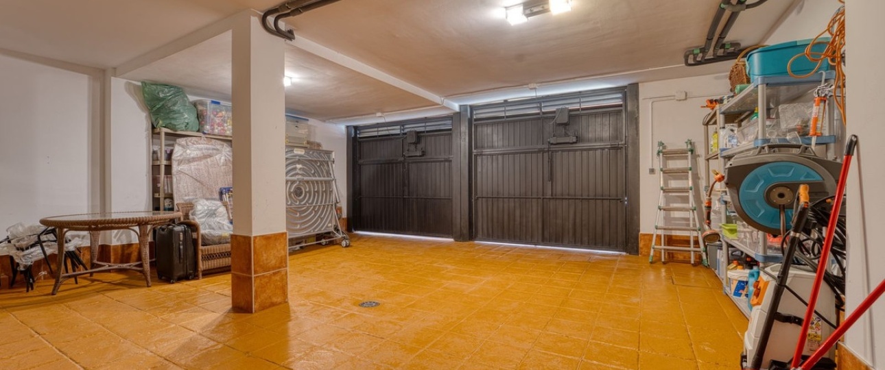 Resale - Villa - Marbella - Guadalmina Alta