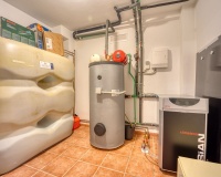 Resale - Villa - Marbella - Guadalmina Alta