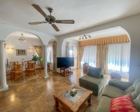Resale - Villa - Marbella - Guadalmina Alta