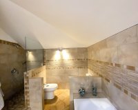 Resale - Villa - Marbella - Guadalmina Alta
