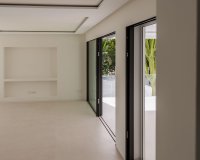 Resale - Villa - Marbella - Guadalmina Alta