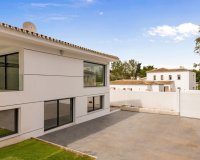 Resale - Villa - Marbella - Guadalmina Alta