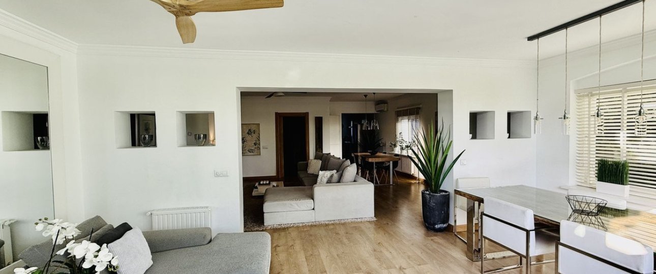 Resale - Villa - Marbella - Guadalmina Baja