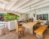 Resale - Villa - Marbella - Guadalmina Baja
