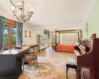 Resale - Villa - Marbella - Guadalmina Baja