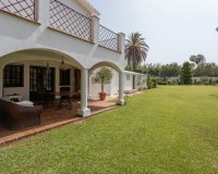 Resale - Villa - Marbella - Guadalmina Baja
