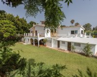 Resale - Villa - Marbella - Guadalmina Baja