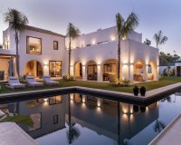 Resale - Villa - Marbella - Guadalmina Baja
