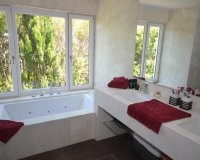 Resale - Villa - Marbella - Guadalmina Baja