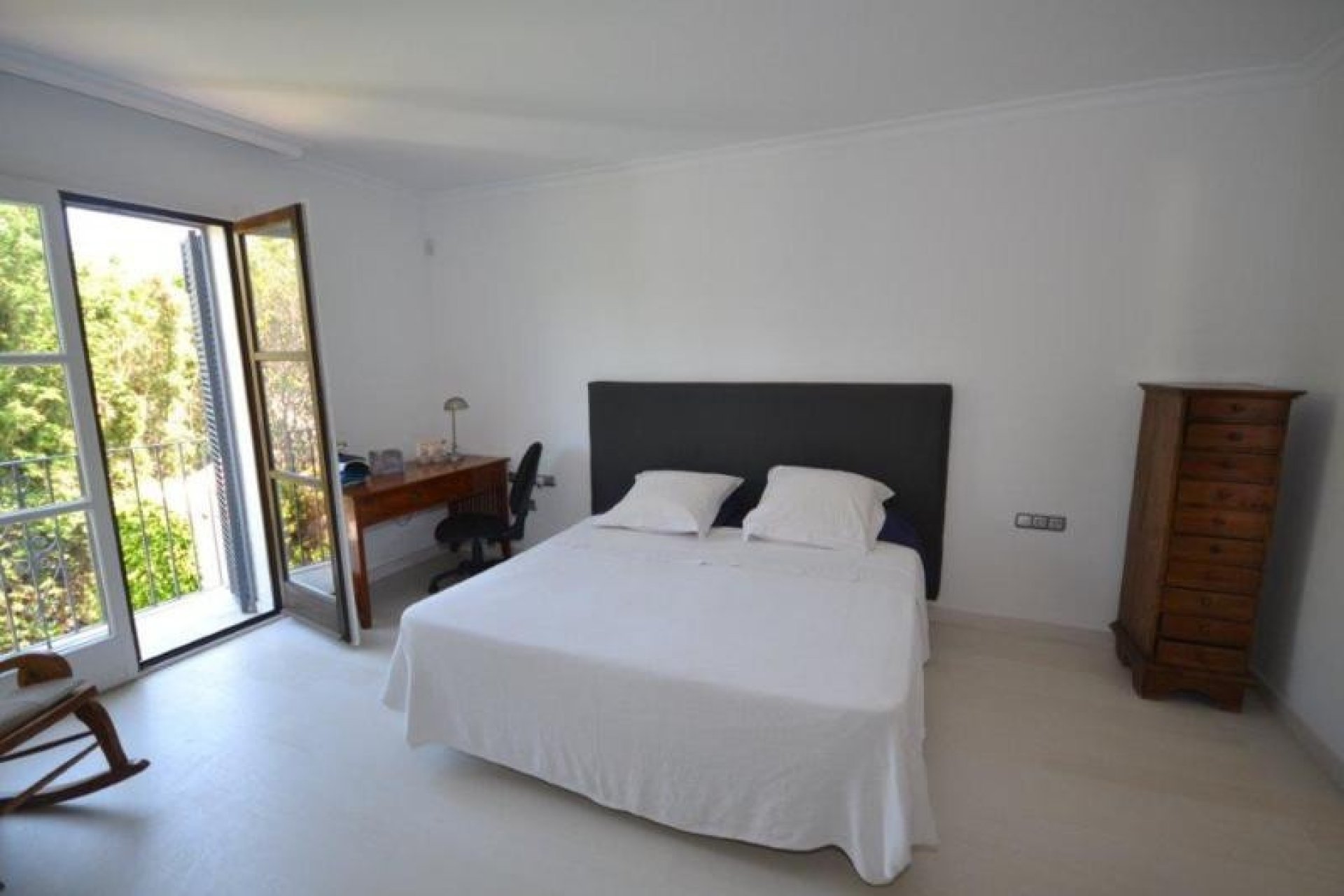 Resale - Villa - Marbella - Guadalmina Baja