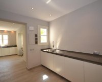 Resale - Villa - Marbella - Guadalmina Baja