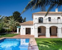 Resale - Villa - Marbella - Guadalmina Baja