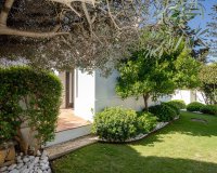Resale - Villa - Marbella - Guadalmina Baja