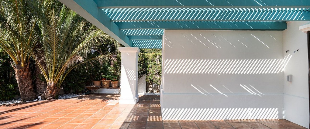 Resale - Villa - Marbella - Guadalmina Baja