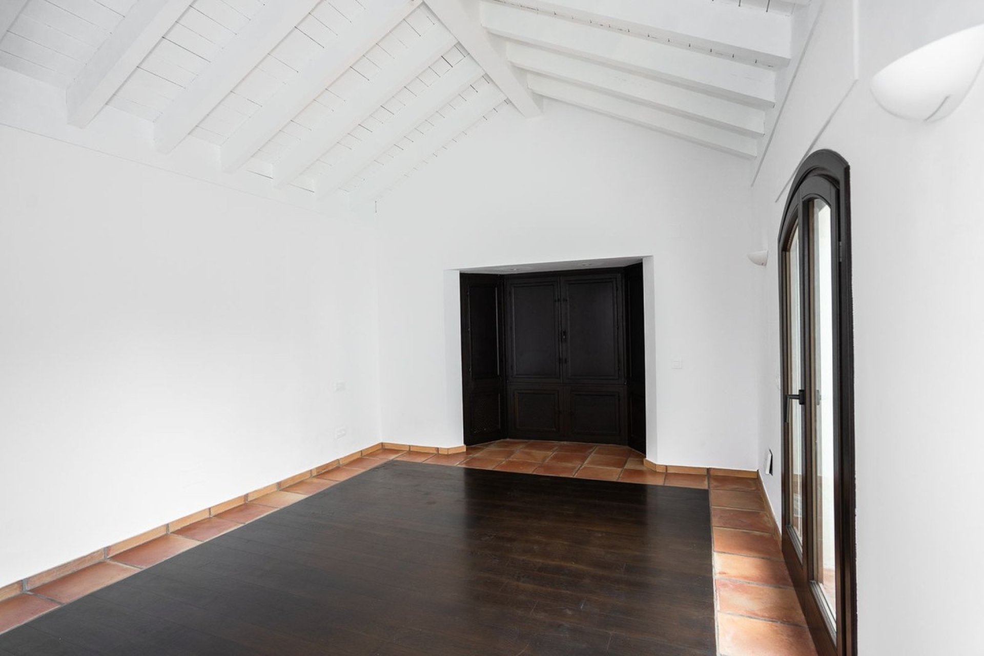 Resale - Villa - Marbella - Guadalmina Baja