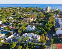 Resale - Villa - Marbella - Guadalmina Baja