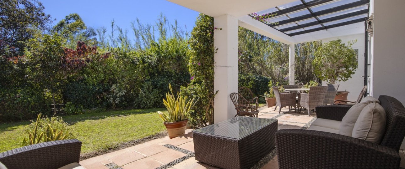 Resale - Villa - Marbella - Guadalmina Baja