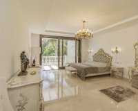 Resale - Villa - Marbella - Guadalmina Baja