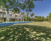 Resale - Villa - Marbella - Guadalmina Baja
