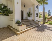 Resale - Villa - Marbella - Guadalmina Baja