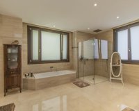 Resale - Villa - Marbella - Guadalmina Baja