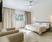Resale - Villa - Marbella - Guadalmina Baja