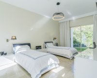 Resale - Villa - Marbella - Guadalmina Baja