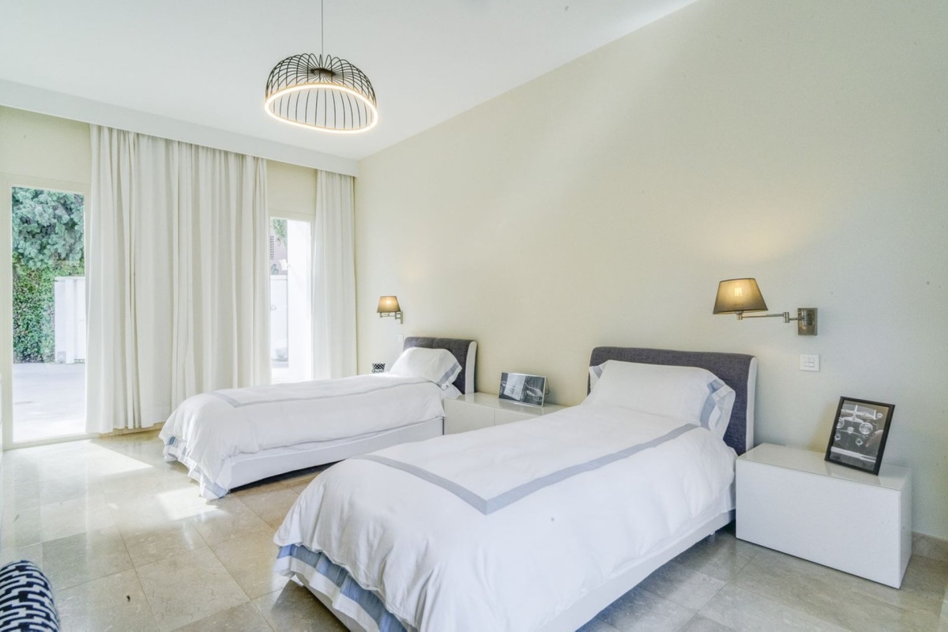 Resale - Villa - Marbella - Guadalmina Baja