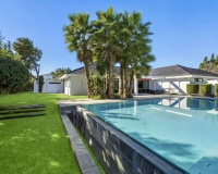 Resale - Villa - Marbella - Guadalmina Baja