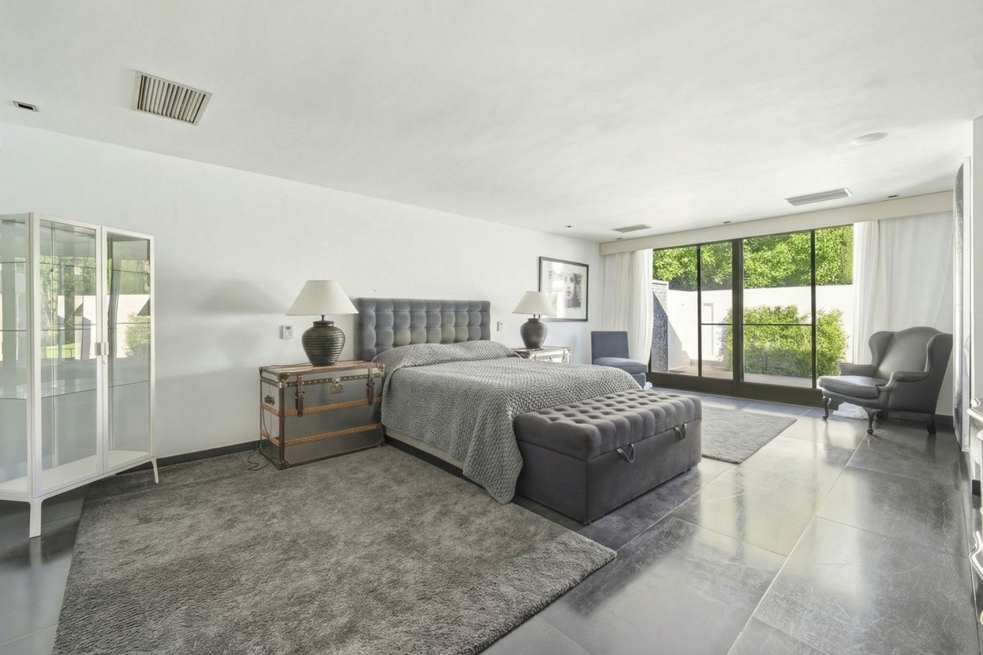 Resale - Villa - Marbella - Guadalmina Baja