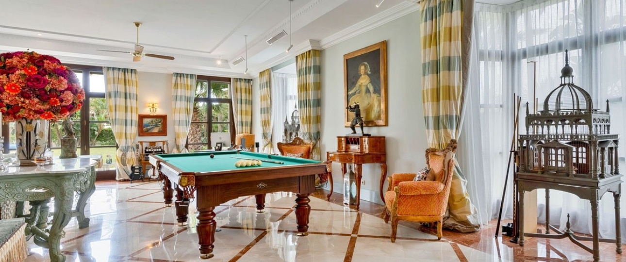 Resale - Villa - Marbella - Guadalmina Baja