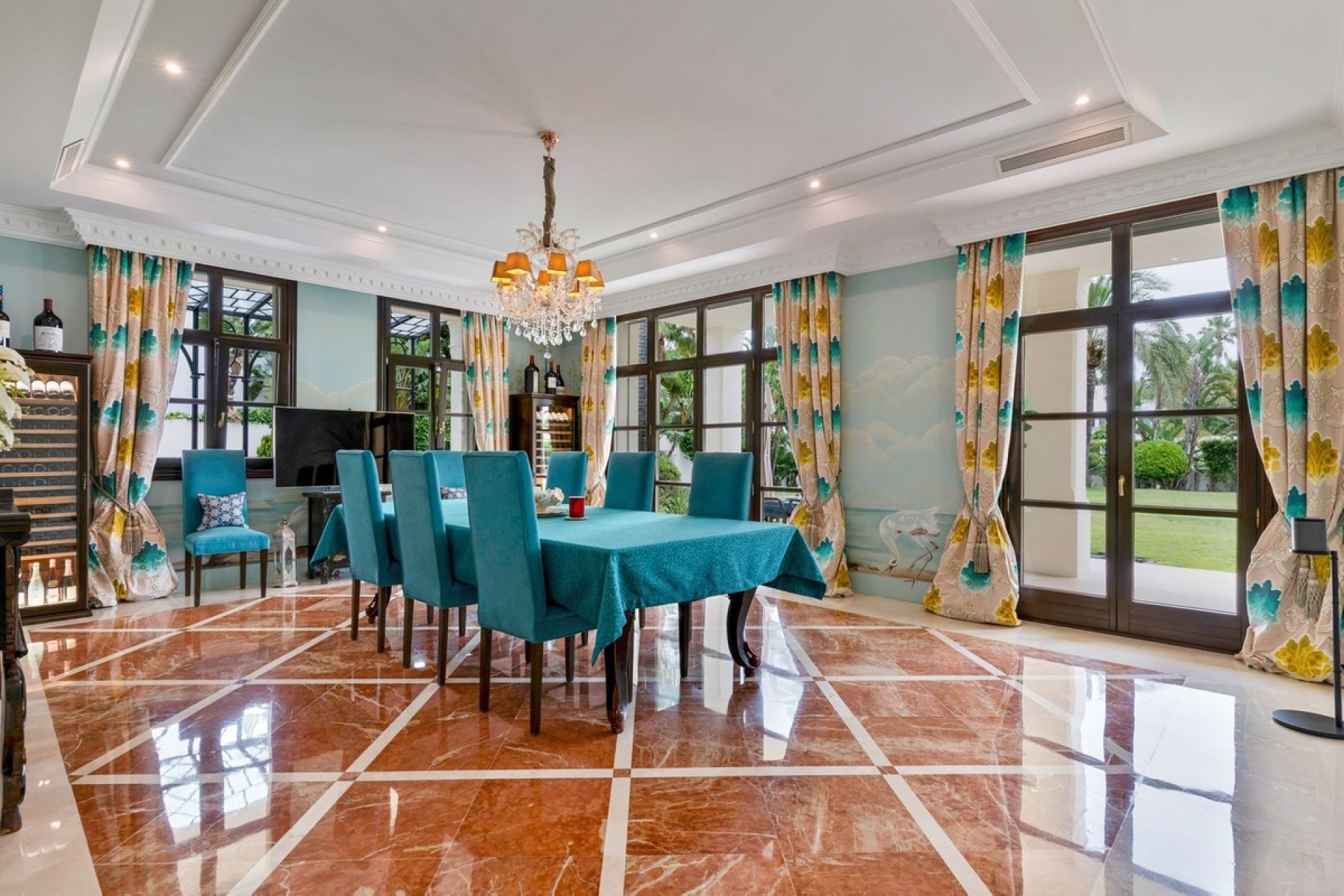 Resale - Villa - Marbella - Guadalmina Baja